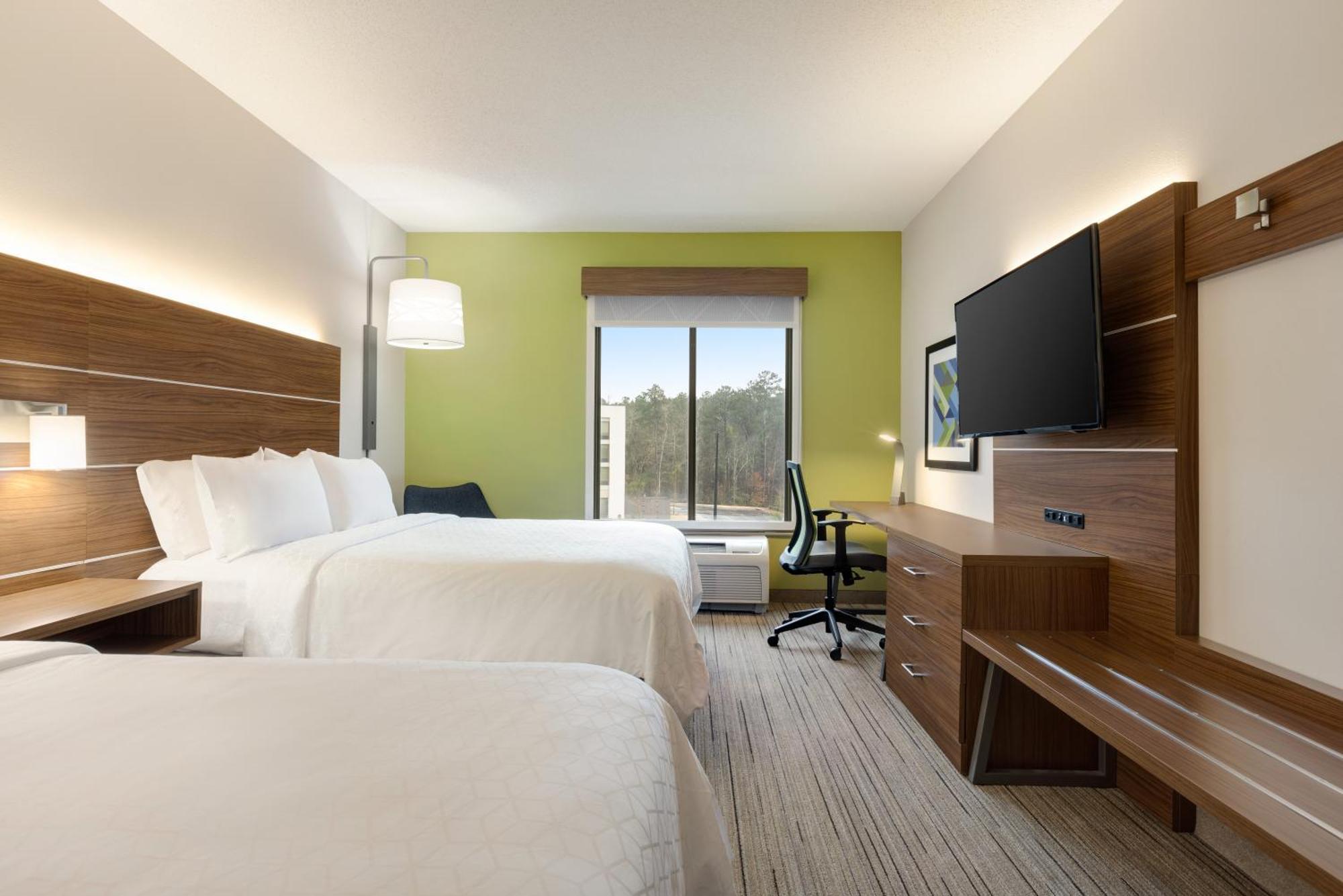 Holiday Inn Express Hotel & Suites Opelika Auburn By Ihg Exterior photo